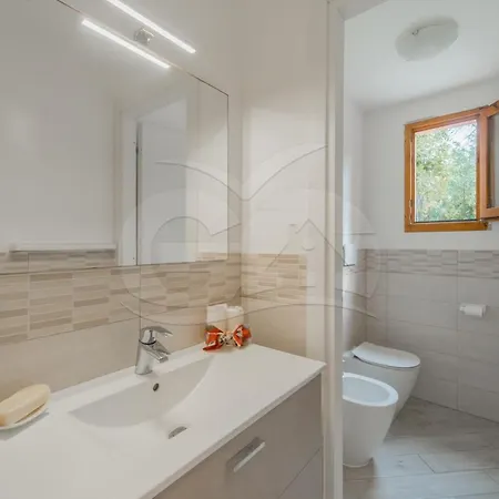 La Perla Della Biodola - Goelba *